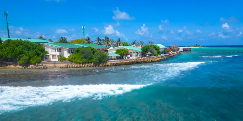 pueblo en las islas maldivas